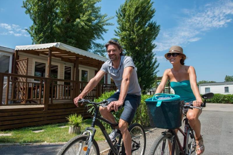Camping Officiel Siblu La Carabasse Виас Экстерьер фото